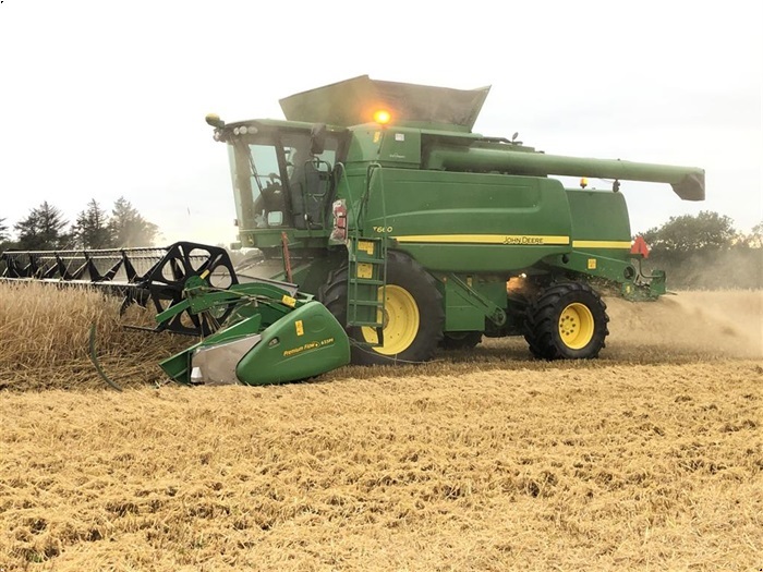 John Deere T660 4wd