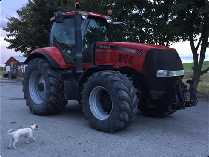 Case IH Magnum 310